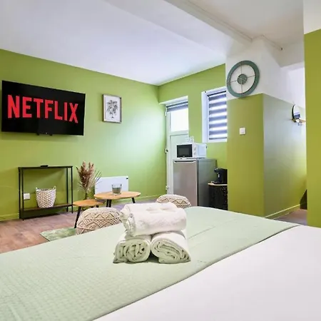 Jacuzzi Balneo Prive, Jardin Cosy, Fibre Rapide Appartement *